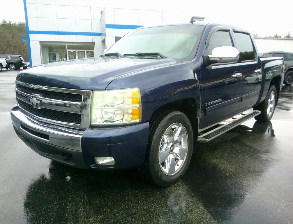 used 2011 Chevrolet Silverado 1500 car, priced at $5,900