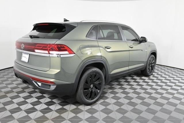 new 2025 Volkswagen Atlas Cross Sport car, priced at $45,741