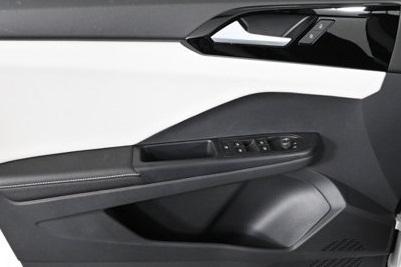 new 2025 Volkswagen Taos car, priced at $27,011