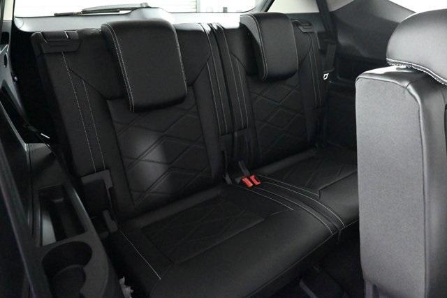 new 2025 Volkswagen Atlas car, priced at $46,036