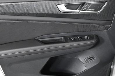 new 2025 Volkswagen Atlas Cross Sport car, priced at $55,641