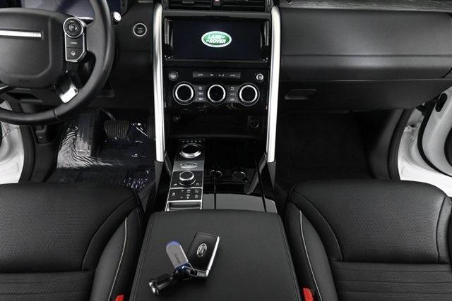 used 2018 Land Rover Discovery car, priced at $19,712