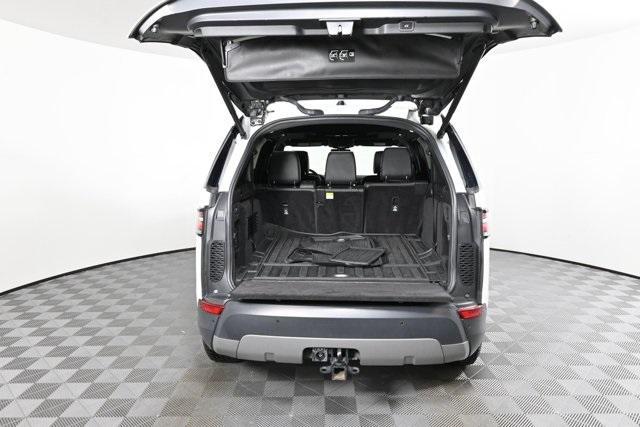 used 2018 Land Rover Discovery car, priced at $19,712