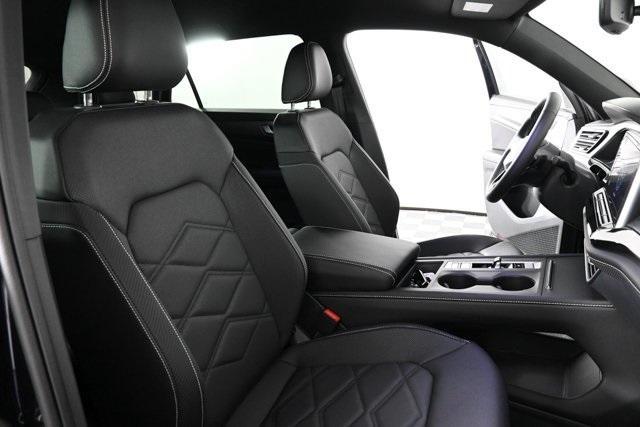 new 2025 Volkswagen Atlas Cross Sport car, priced at $39,611