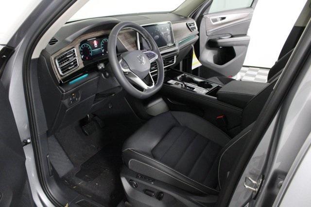 used 2024 Volkswagen Atlas car, priced at $45,849