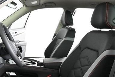 new 2025 Volkswagen Atlas car, priced at $49,464