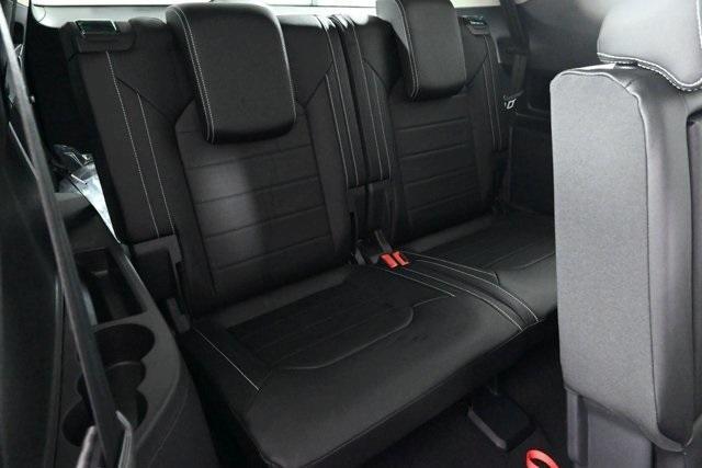 new 2025 Volkswagen Atlas car, priced at $50,961