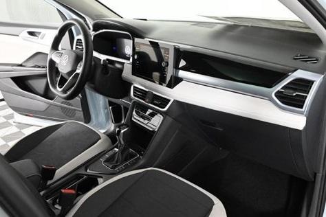 new 2025 Volkswagen Taos car, priced at $32,366