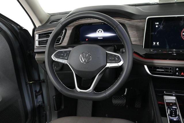 new 2025 Volkswagen Atlas car, priced at $49,420