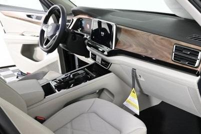 new 2025 Volkswagen Atlas car, priced at $44,825
