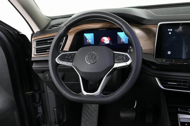 new 2025 Volkswagen Atlas car, priced at $46,036