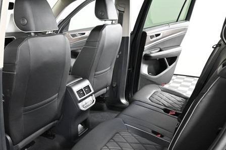 new 2025 Volkswagen Atlas car, priced at $56,196