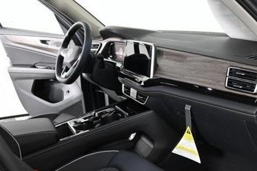 new 2025 Volkswagen Atlas car, priced at $56,196