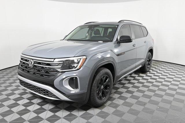 new 2025 Volkswagen Atlas car, priced at $50,796