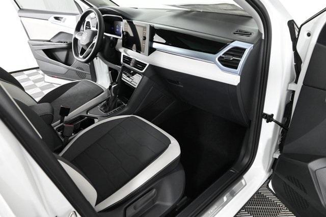 new 2025 Volkswagen Taos car, priced at $31,516