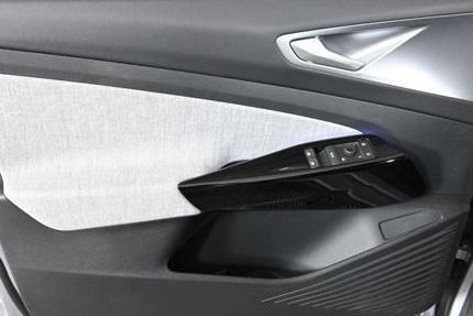 new 2025 Volkswagen ID.4 car, priced at $47,261