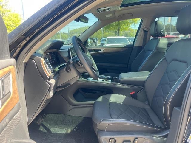 used 2024 Volkswagen Atlas car, priced at $39,995