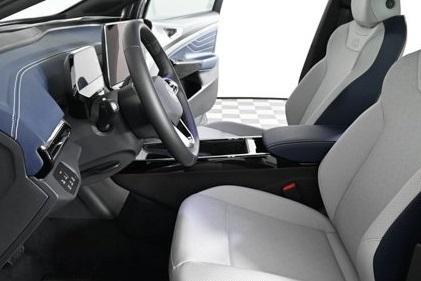 new 2025 Volkswagen ID.4 car, priced at $54,432