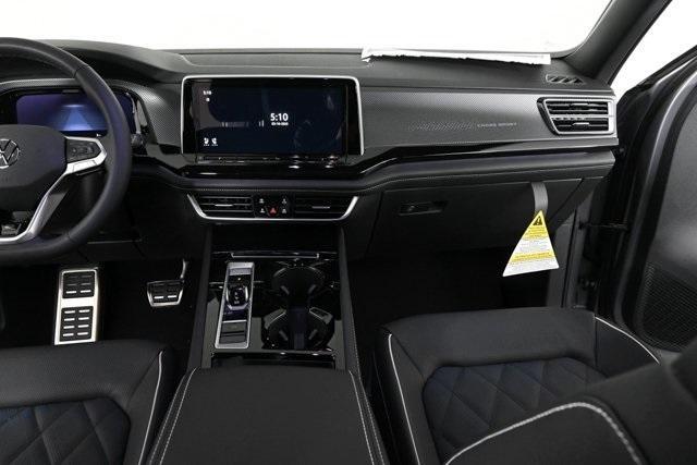new 2025 Volkswagen Atlas Cross Sport car, priced at $55,186