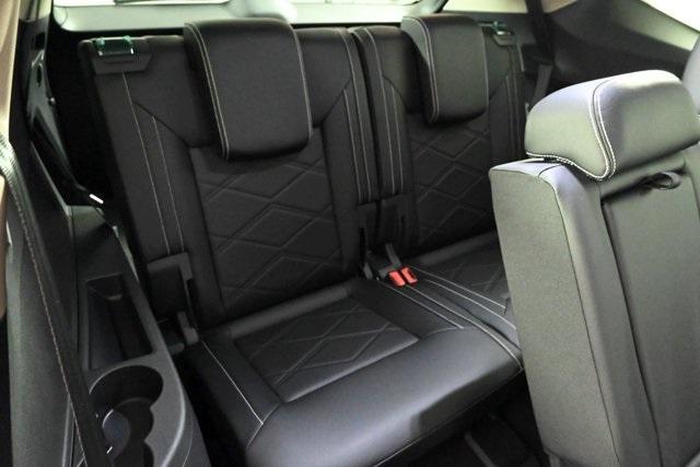 new 2025 Volkswagen Atlas car, priced at $46,526