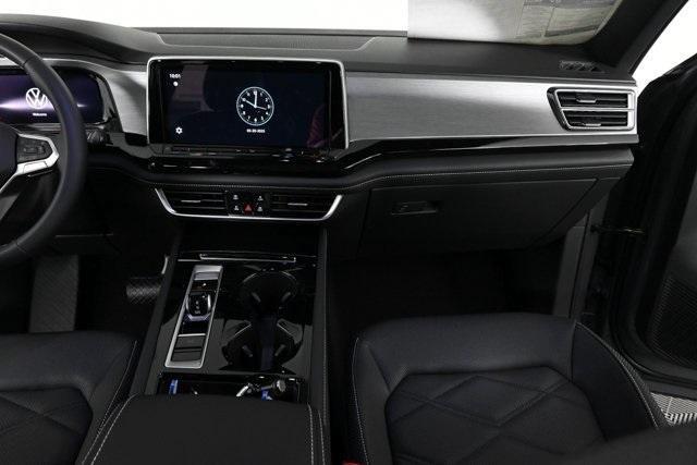 new 2025 Volkswagen Atlas Cross Sport car, priced at $46,196