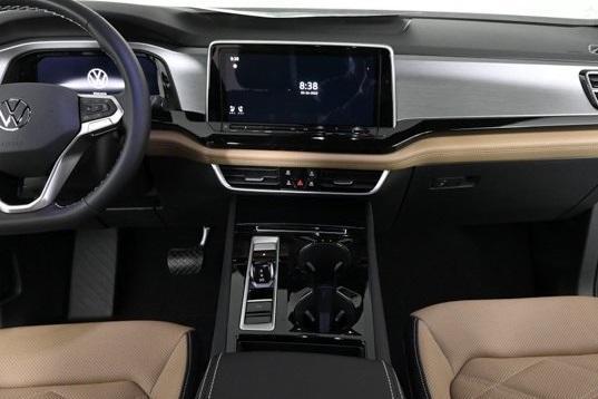 new 2025 Volkswagen Atlas Cross Sport car, priced at $44,541