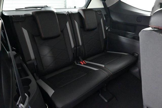 new 2025 Volkswagen Atlas car, priced at $49,646