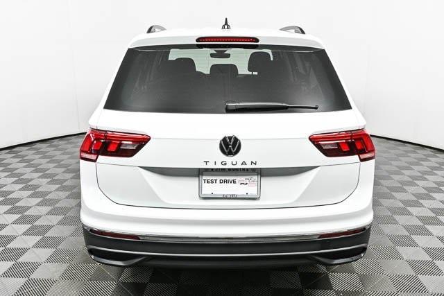 new 2024 Volkswagen Tiguan car, priced at $29,041