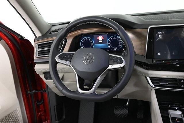 new 2025 Volkswagen Atlas car, priced at $45,860