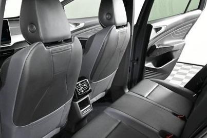 new 2025 Volkswagen ID.4 car, priced at $50,656