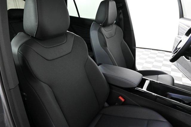 new 2025 Volkswagen ID.4 car, priced at $50,656