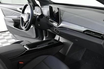 new 2025 Volkswagen ID.4 car, priced at $50,656