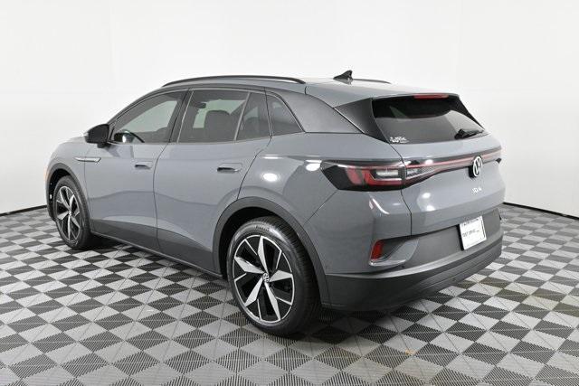 new 2025 Volkswagen ID.4 car, priced at $50,656