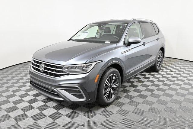 new 2024 Volkswagen Tiguan car, priced at $31,232