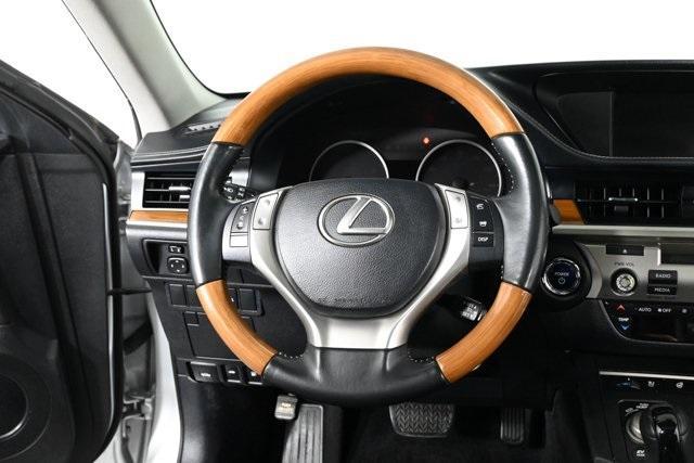 used 2014 Lexus ES 300h car, priced at $9,988