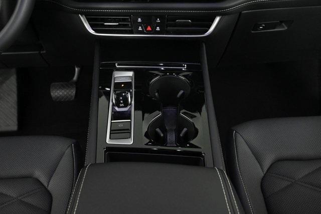 used 2024 Volkswagen Atlas car, priced at $34,996