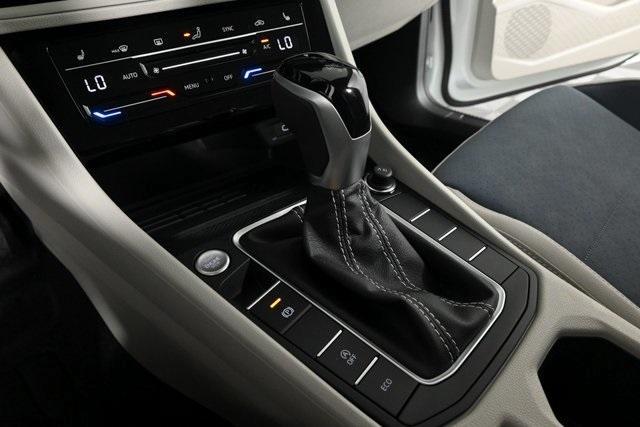 new 2025 Volkswagen Jetta car, priced at $27,913