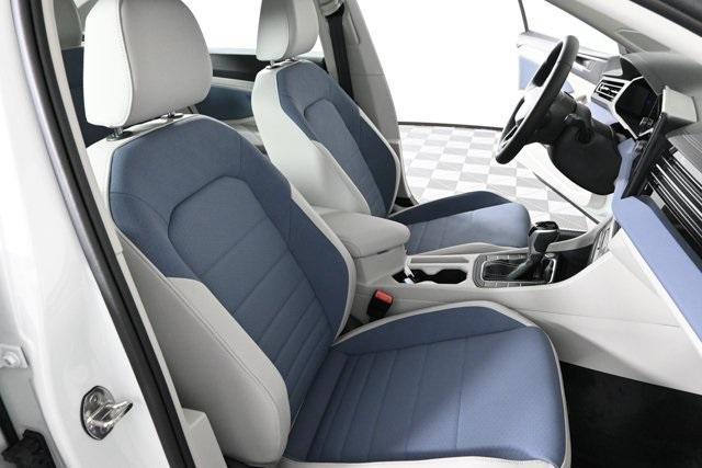 new 2025 Volkswagen Jetta car, priced at $27,913