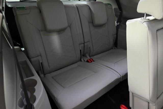 new 2025 Volkswagen Atlas car, priced at $45,464