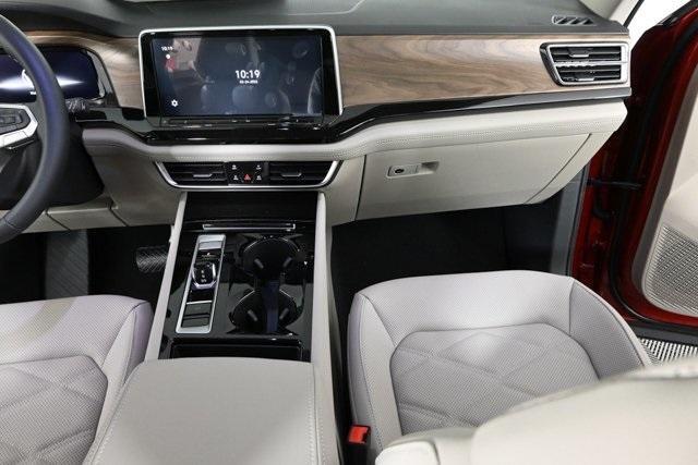 new 2025 Volkswagen Atlas car, priced at $45,464