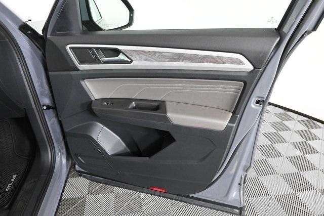 used 2022 Volkswagen Atlas Cross Sport car, priced at $27,912