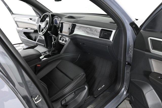used 2022 Volkswagen Atlas Cross Sport car, priced at $27,912