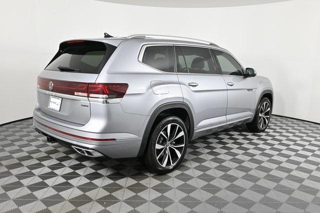 new 2025 Volkswagen Atlas car, priced at $56,661