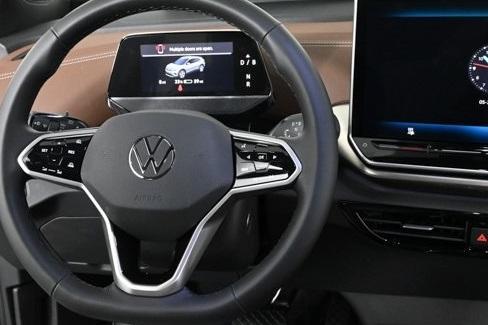new 2025 Volkswagen ID.4 car, priced at $47,261