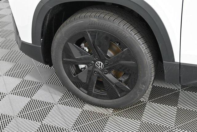 new 2025 Volkswagen Taos car, priced at $32,566