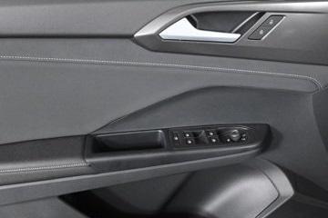new 2025 Volkswagen Taos car, priced at $32,566