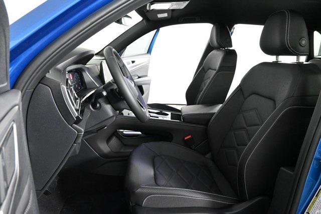 new 2025 Volkswagen Atlas Cross Sport car, priced at $45,846