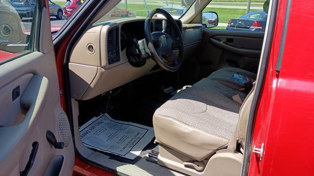 used 2006 GMC Sierra 2500 car, priced at $7,495