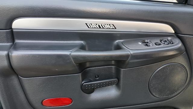 used 2005 Dodge Ram 1500 car, priced at $14,995
