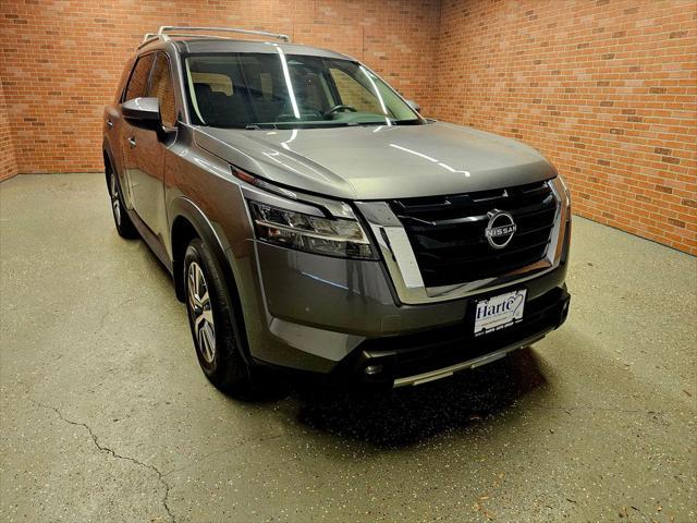 used 2022 Nissan Pathfinder car, priced at $31,999